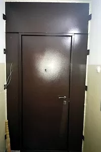 Перегородка цельногнутая утепленная в подъезд
